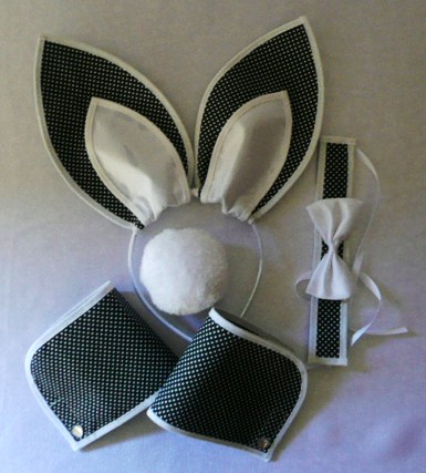 playboy-bunny-black-and-white-polka-dot--5-piece-set-